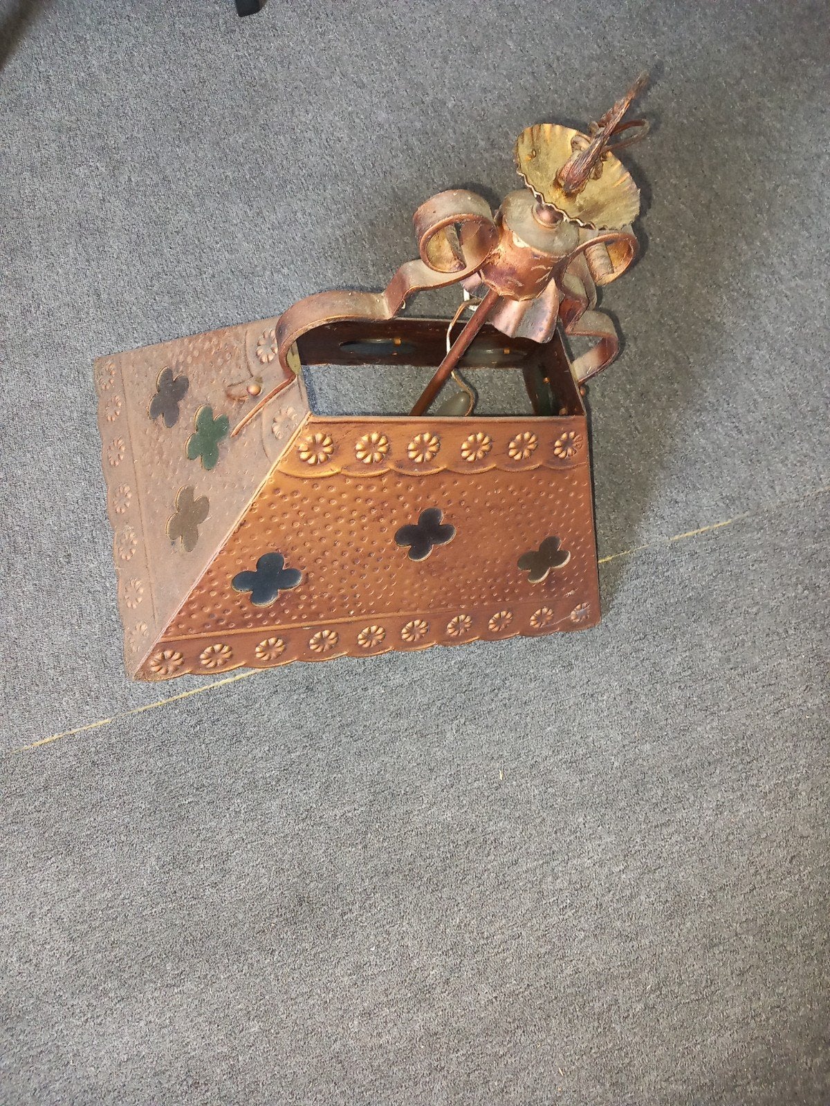 Vintage Koperen Plafondlamp met Decoratieve Uitsparingen, Ophalen