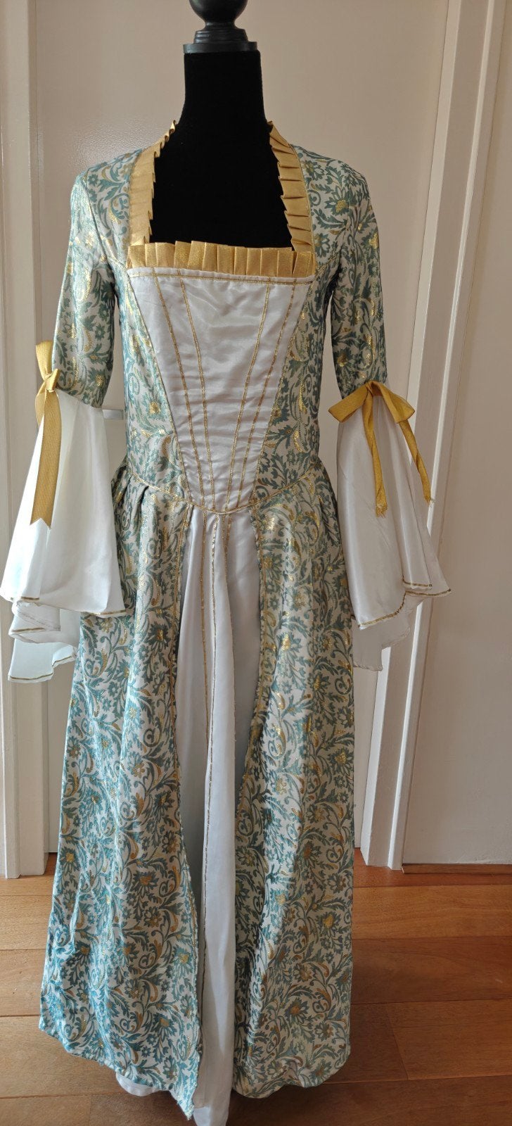 Prachtige Middeleeuwse Jurk - Maat 36/38, Kleding | Dames, Ophalen of Verzenden, Zo goed als nieuw, Maat 36 (S), Carnaval
