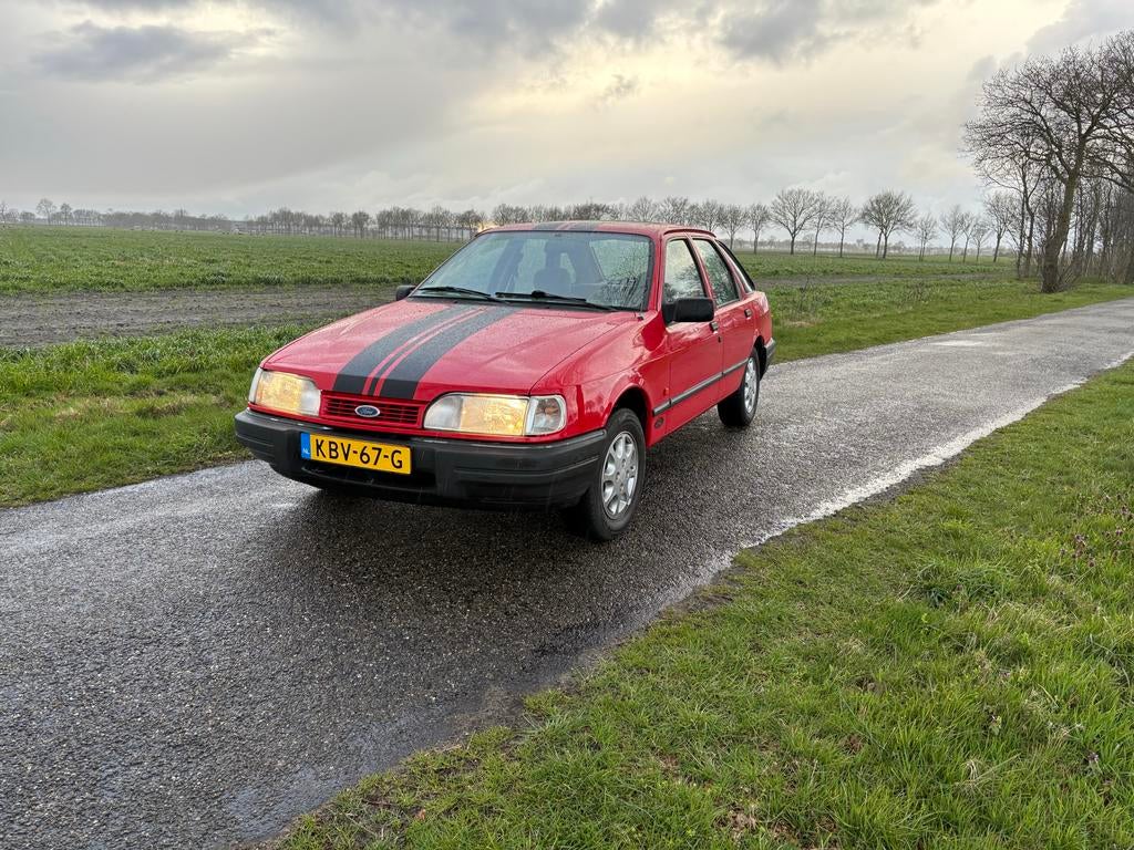 Ford Sierra 2.0i CLX apk 2028, Auto's, 4 cilinders, Bedrijf, Handgeschakeld, Grijs
