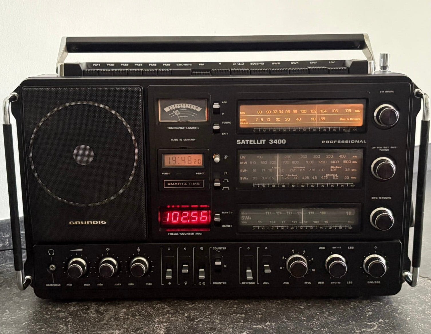 Grundig Satellit 3400 Wereldontvanger - Zeer Mooie Staat, Ophalen of Verzenden, Zo goed als nieuw, Wereldontvanger