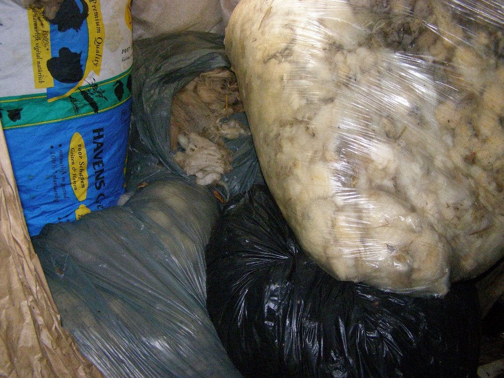 schapenwol vochthoudend mulchen tuinwol wol slakken, Ophalen, Mest