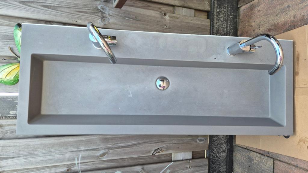 Wasbak met kranen, Ophalen of Verzenden, Wastafel