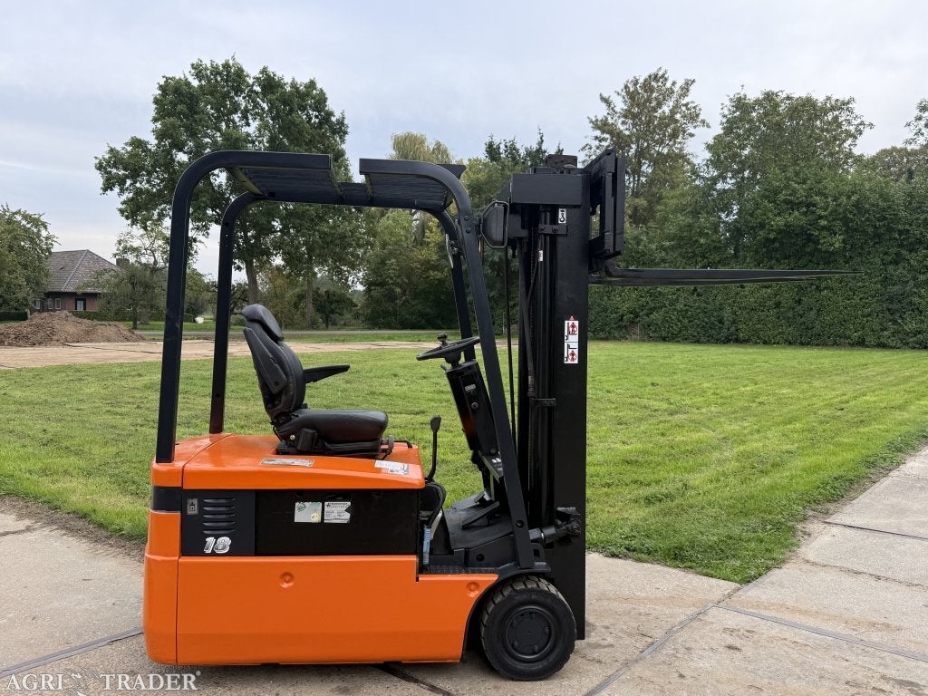 Doosan 1800KG elektrisch 3-delig freelift Sideshift gekeurd, Info@vanbeurdenheftrucks.nl, Doosan, Heftruck, Ophalen of Verzenden