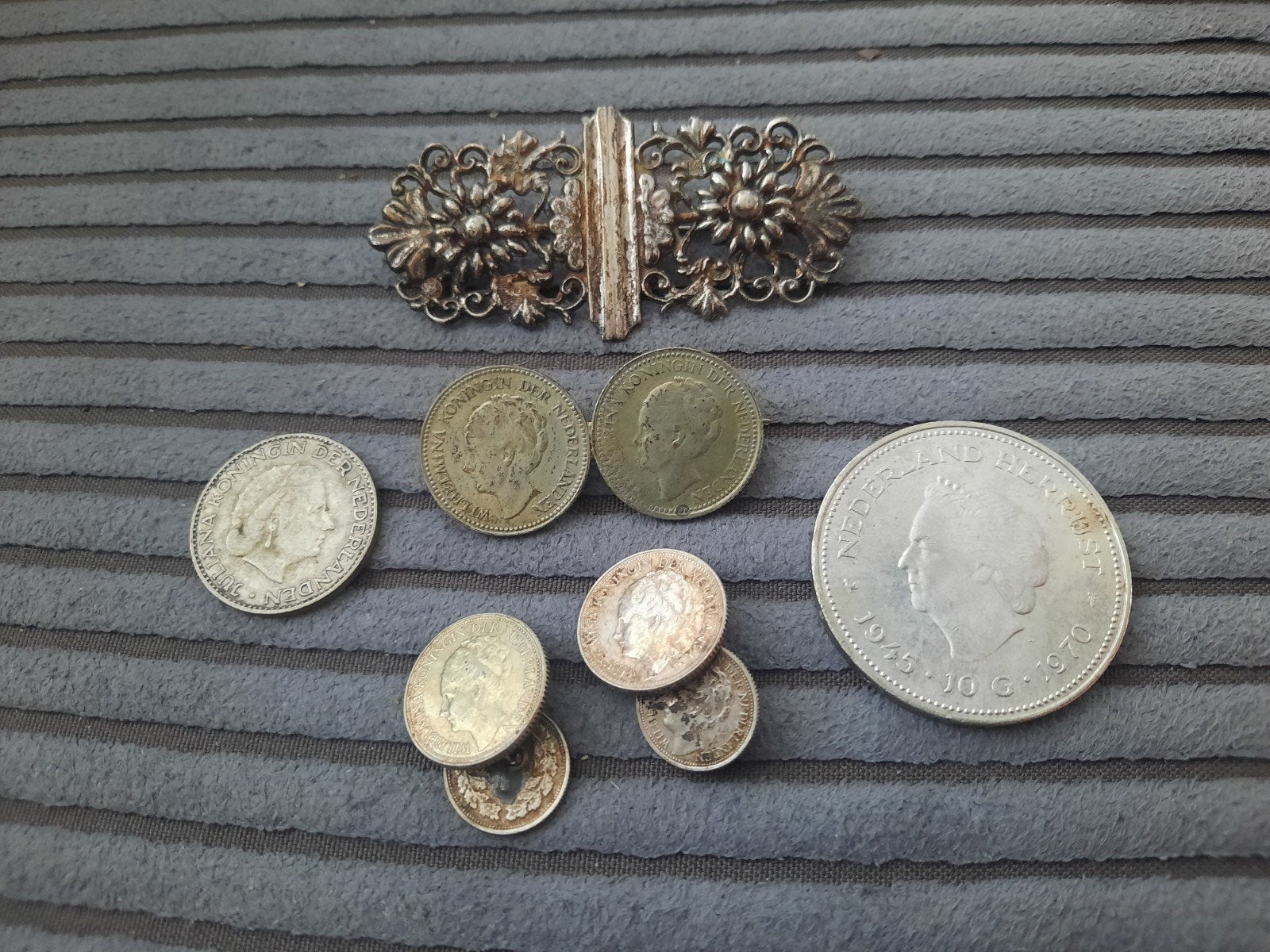 Oude Nederlandse munten,manchetknopen  en broche, Ophalen of Verzenden