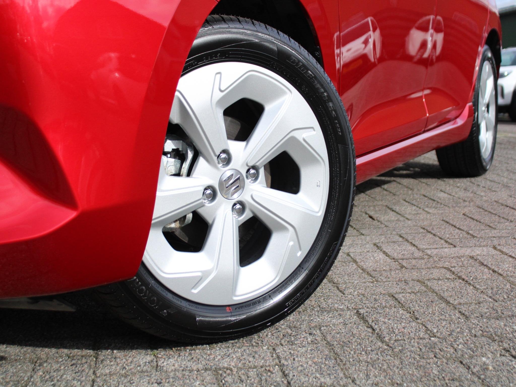 Suzuki Swift 1.2 Select Smart Hybrid incl. 2000 euro korting, Auto's, Voorwielaandrijving, 12 maanden, Stof, Euro 6