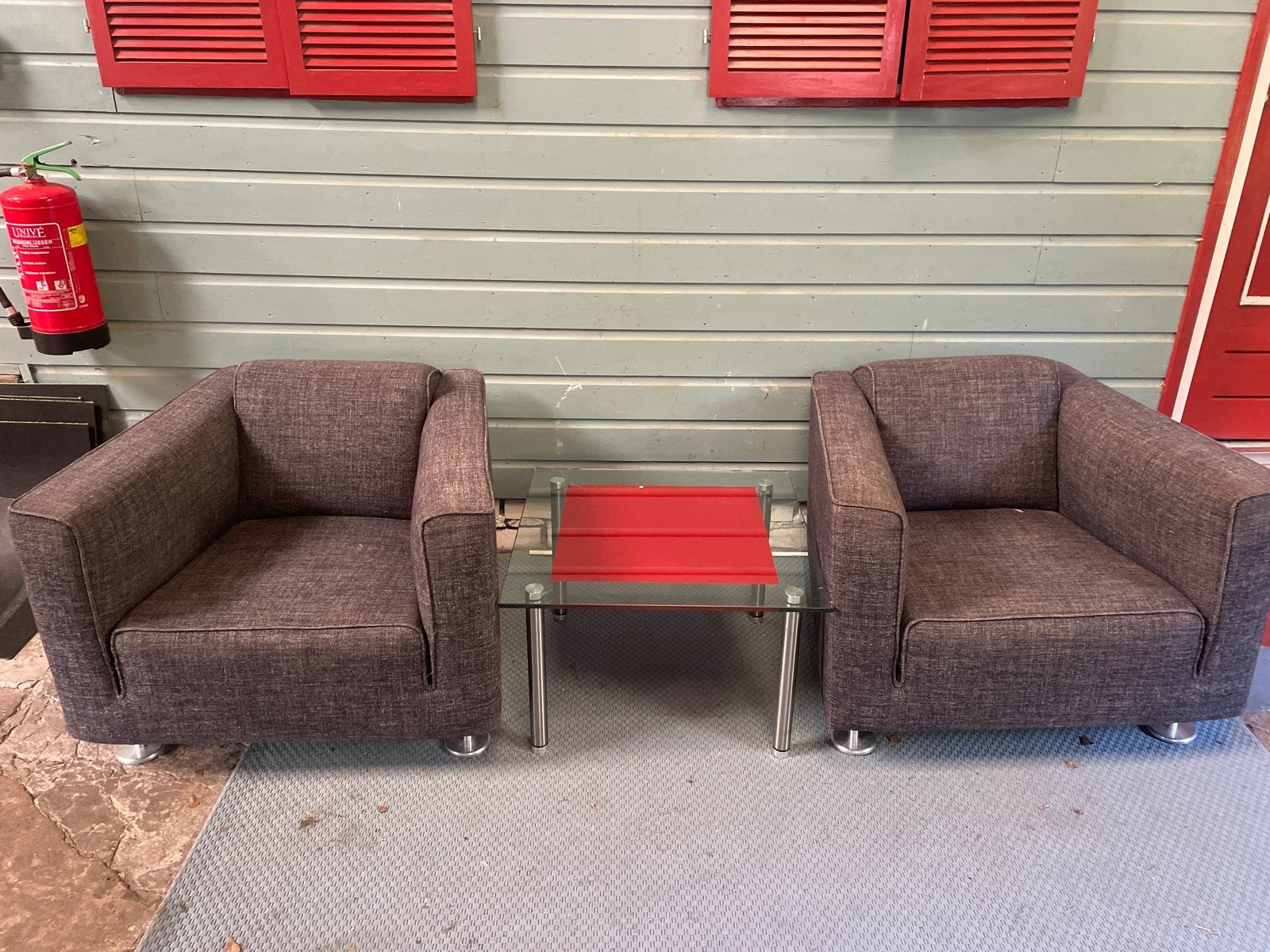 2 Design on Stock , type Blizz en bijzettafel, Ophalen, Gebruikt, Stof, 75 tot 100 cm