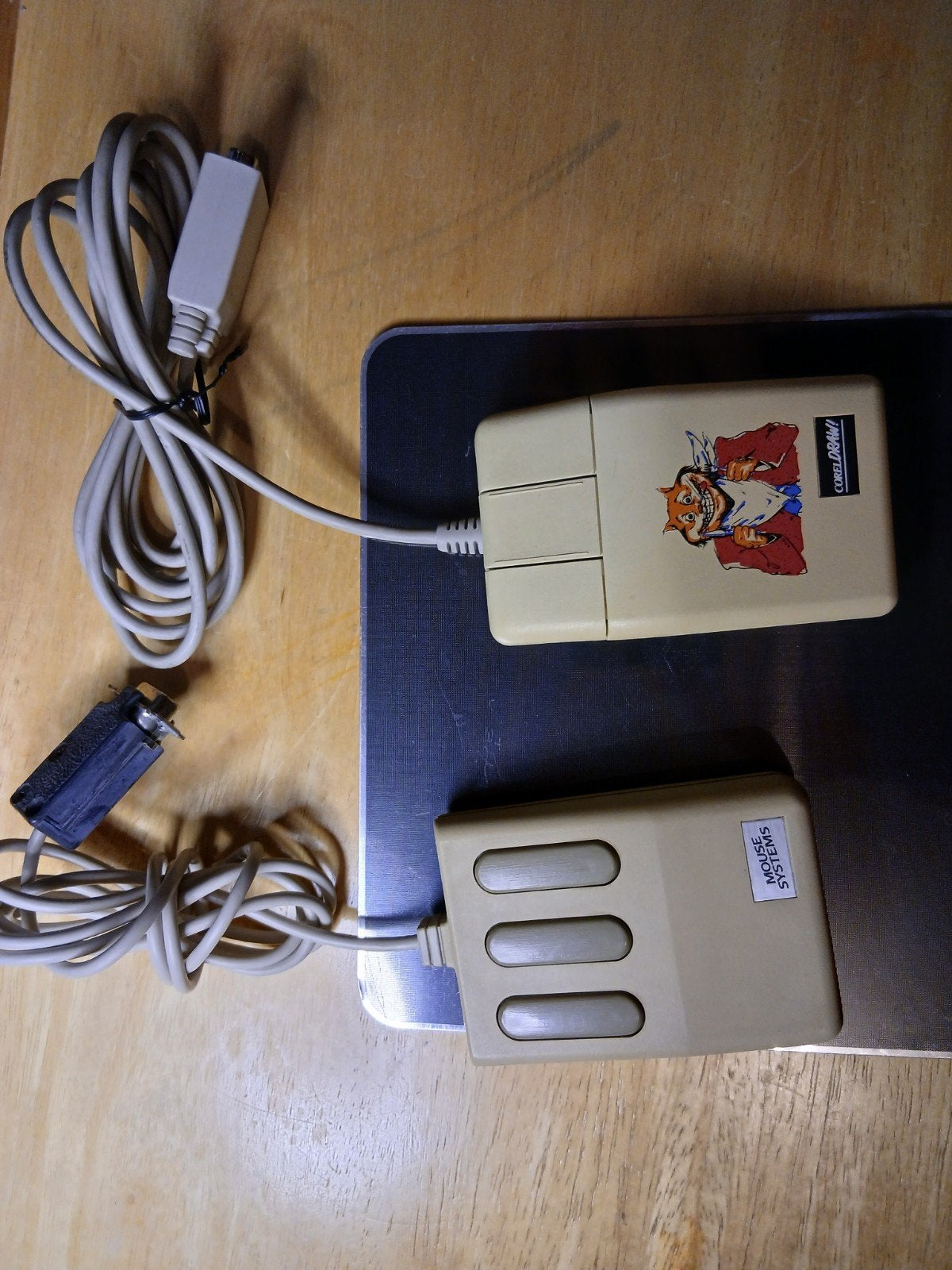 zeldzaam vintage db9 optische muis, Computers en Software, Ophalen