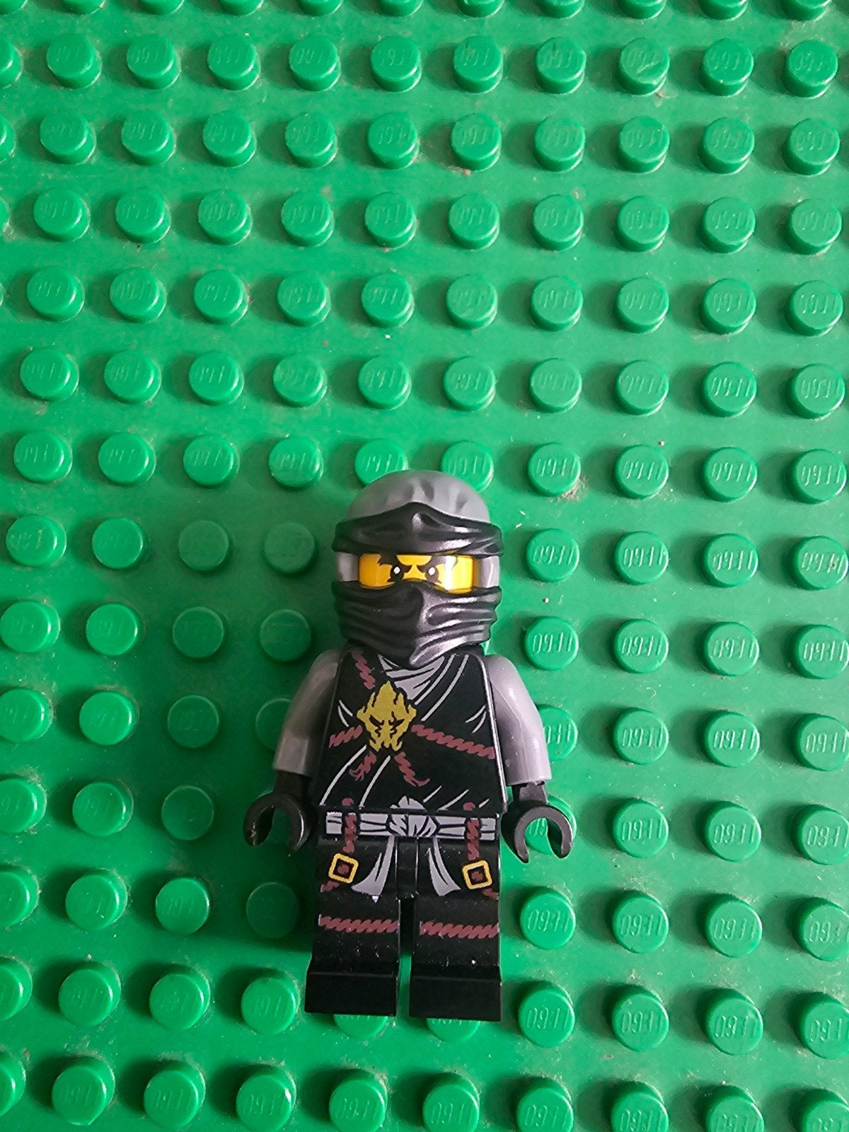 LEGO Ninjago Cole Honor Robe Minifiguur - Zo goed als nieuw, Ophalen of Verzenden, Zo goed als nieuw