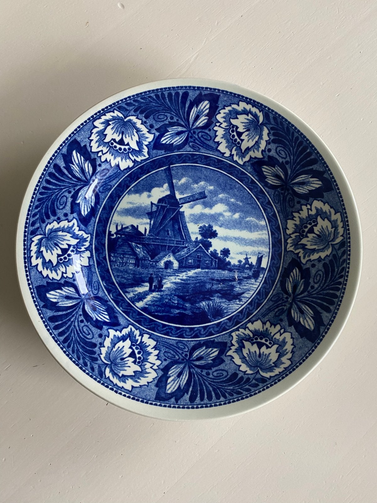 Delfts blauw wandbord met molen (Boch), Ophalen of Verzenden