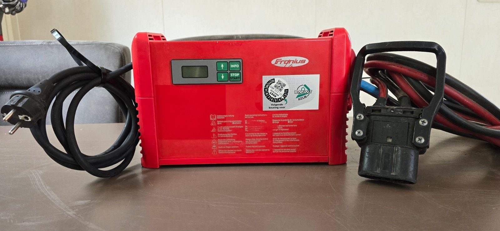 Fronius Selectiva Plus 2035 E Acculader 24V 35A, Auto-onderdelen, Accu's en Toebehoren, Ophalen of Verzenden, Gebruikt