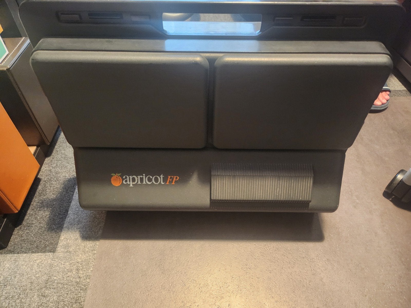 Vintage Apricot FP Draagbare Computer met Disketten, Ophalen, Apricot