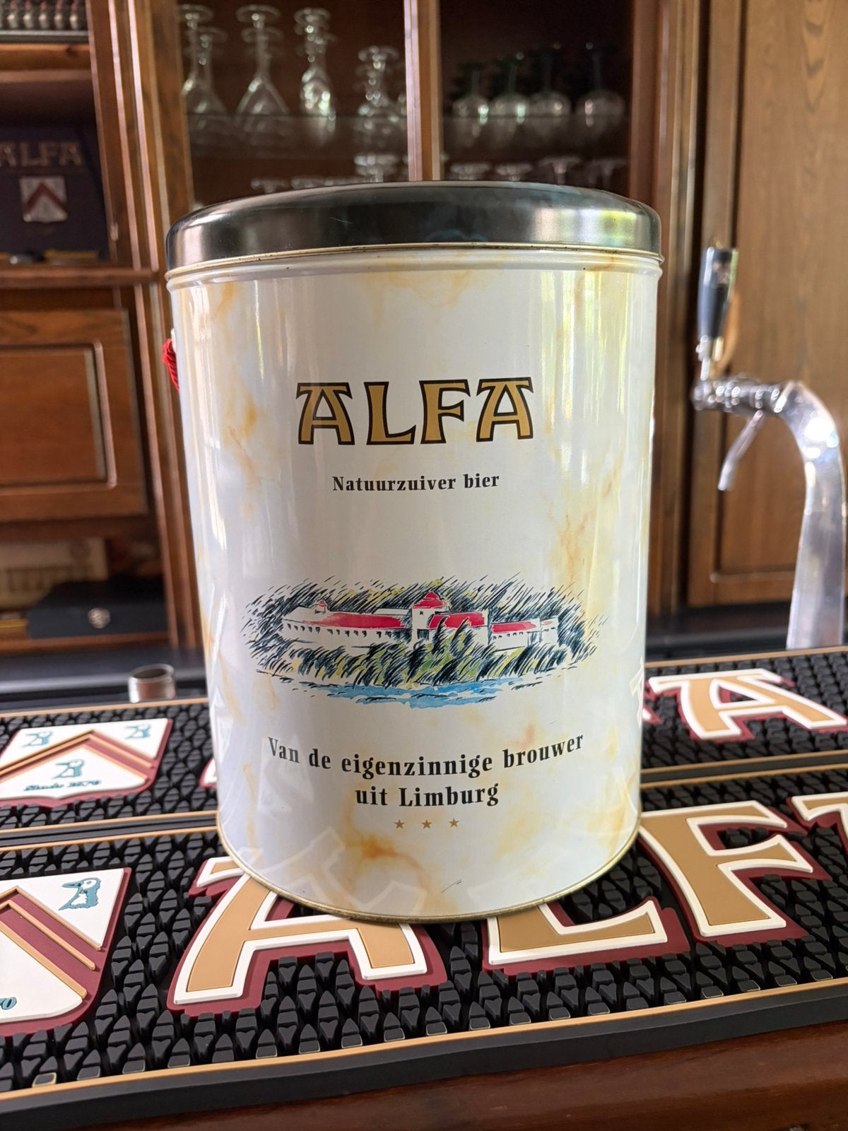 ALFA BIER bewaarblik, Verzamelen, Biermerken, Ophalen, Zo goed als nieuw, Overige typen, Overige merken
