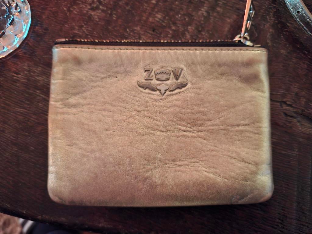 Zadig & Voltaire goudkleurige portemonnee, Sieraden, Tassen en Uiterlijk, Portemonnees, Ophalen of Verzenden, Zo goed als nieuw