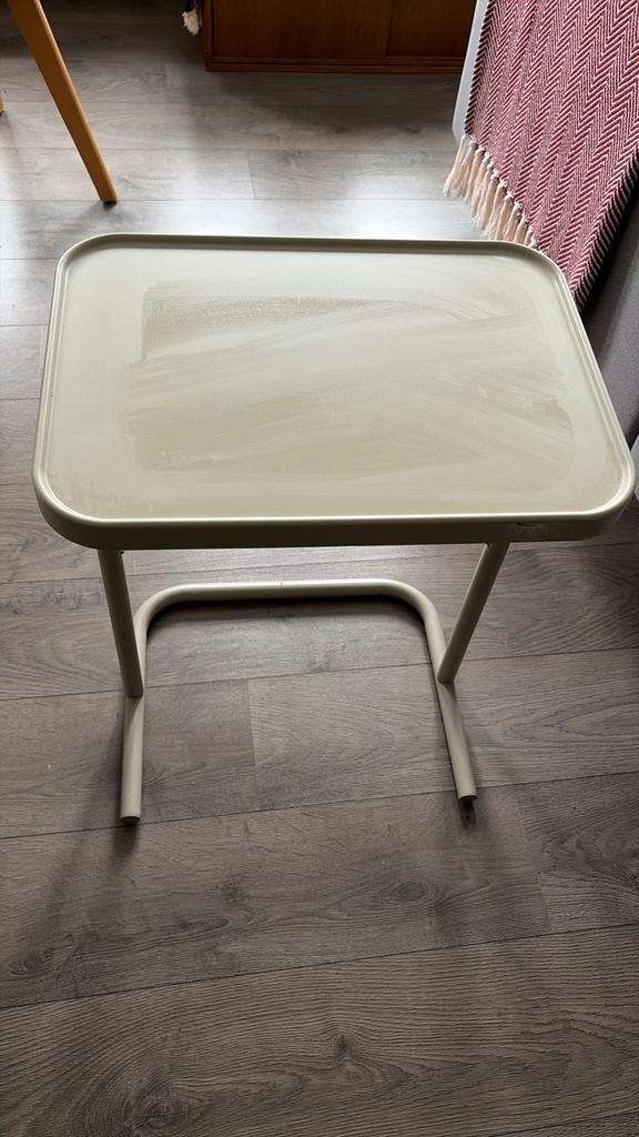 Laptop Table, Ophalen, Zo goed als nieuw, Rechthoekig, Minder dan 55 cm