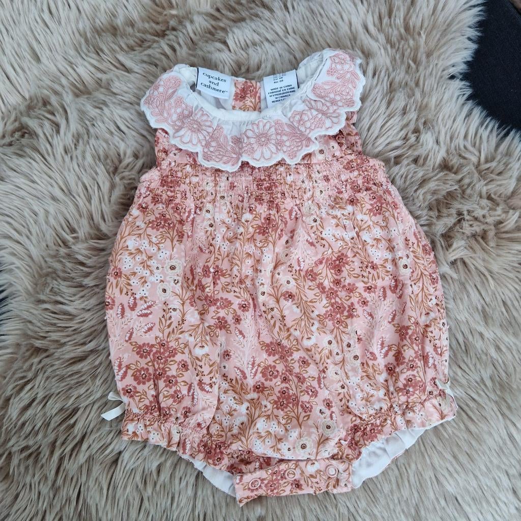 Schattige Roze Bloemen Romper met Kraagje, Meisje, Ophalen of Verzenden, Cupcakes & Cashmere, Overige typen