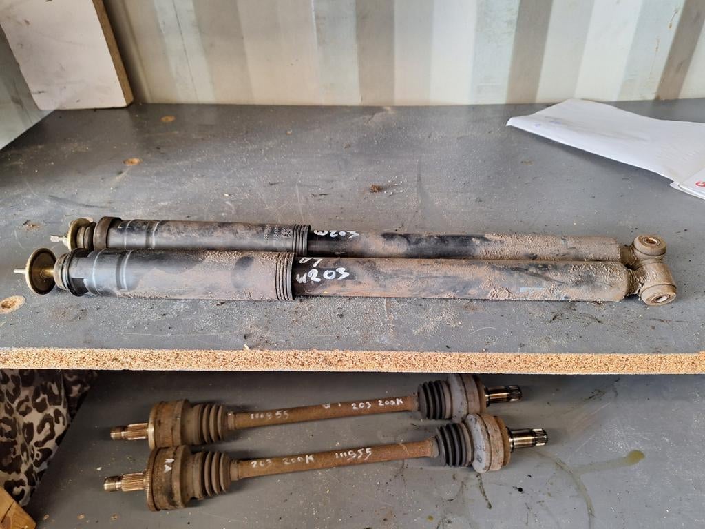 Schokbrekers achter Mercedes W203 C-klasse, Ophalen, Mercedes-Benz, W203, W203