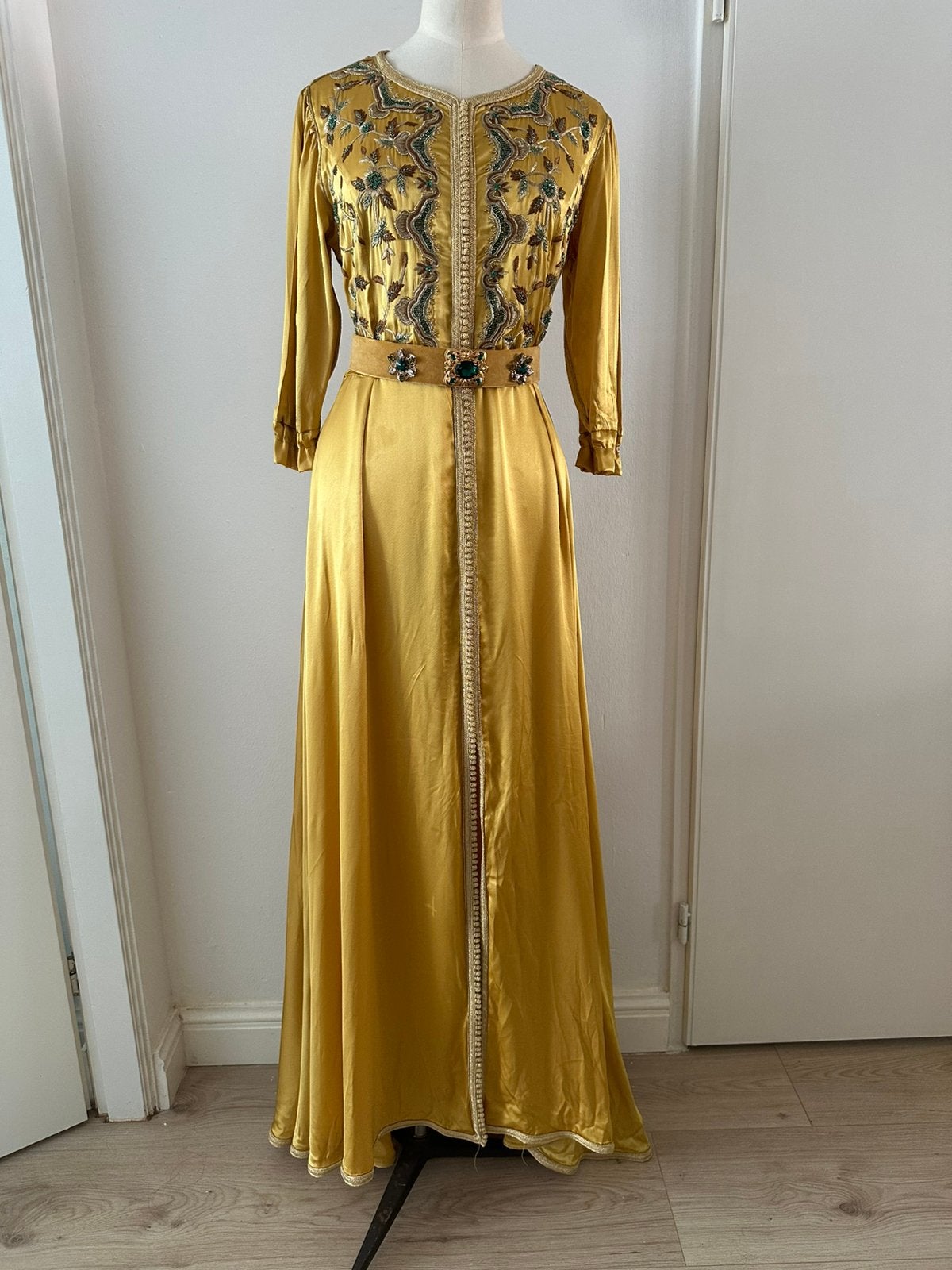 Caftan oker geel maat s/m, Kleding | Dames, Ophalen of Verzenden, Zo goed als nieuw, Geel, Overige typen