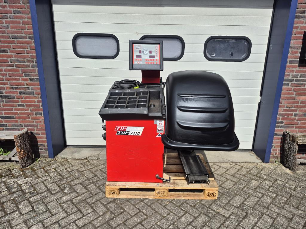 Rema Tiptop P7410 balanceer apparaat / machine met wiellift, Niet ingevuld, Niet ingevuld, Ophalen of Verzenden, Zo goed als nieuw