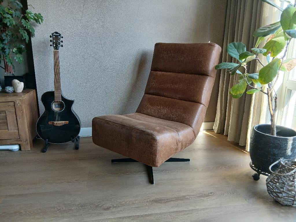 Pronto draaibare Fauteuil, Ophalen, 75 tot 100 cm, Zo goed als nieuw, Modern
