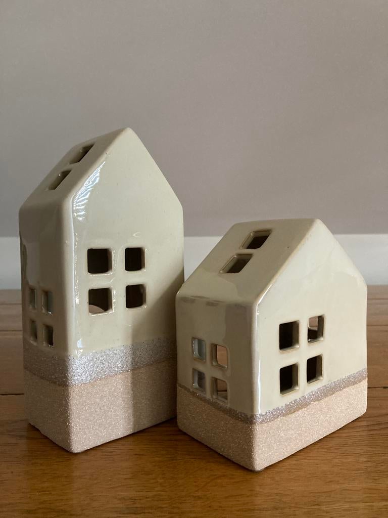 Keramiek Huisje Huisjes., Huis en Inrichting, Ophalen of Verzenden, Zo goed als nieuw, Beige, Steen/keramiek