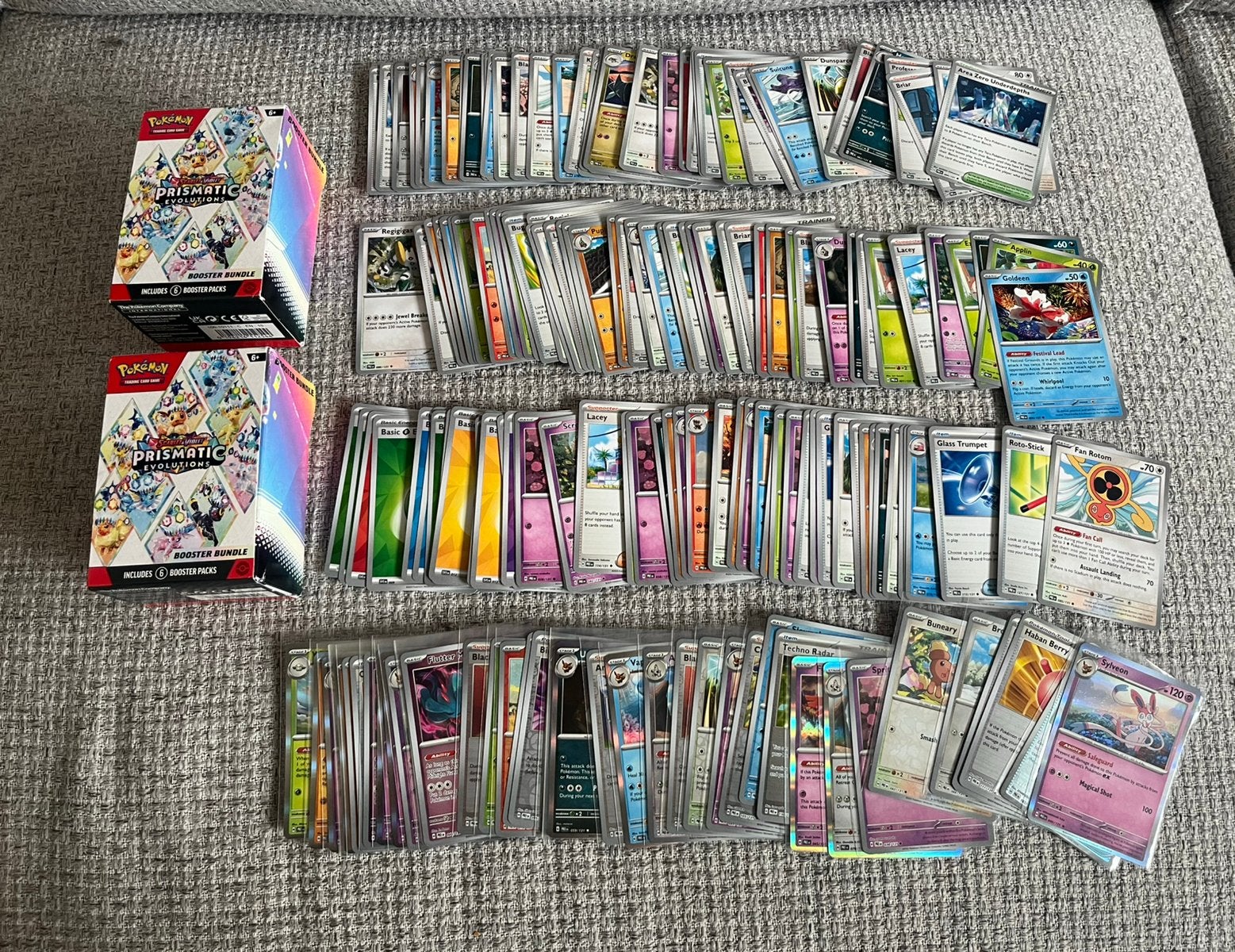 Prismatic Evolutions Pokemonkaarten, Ophalen of Verzenden, Zo goed als nieuw
