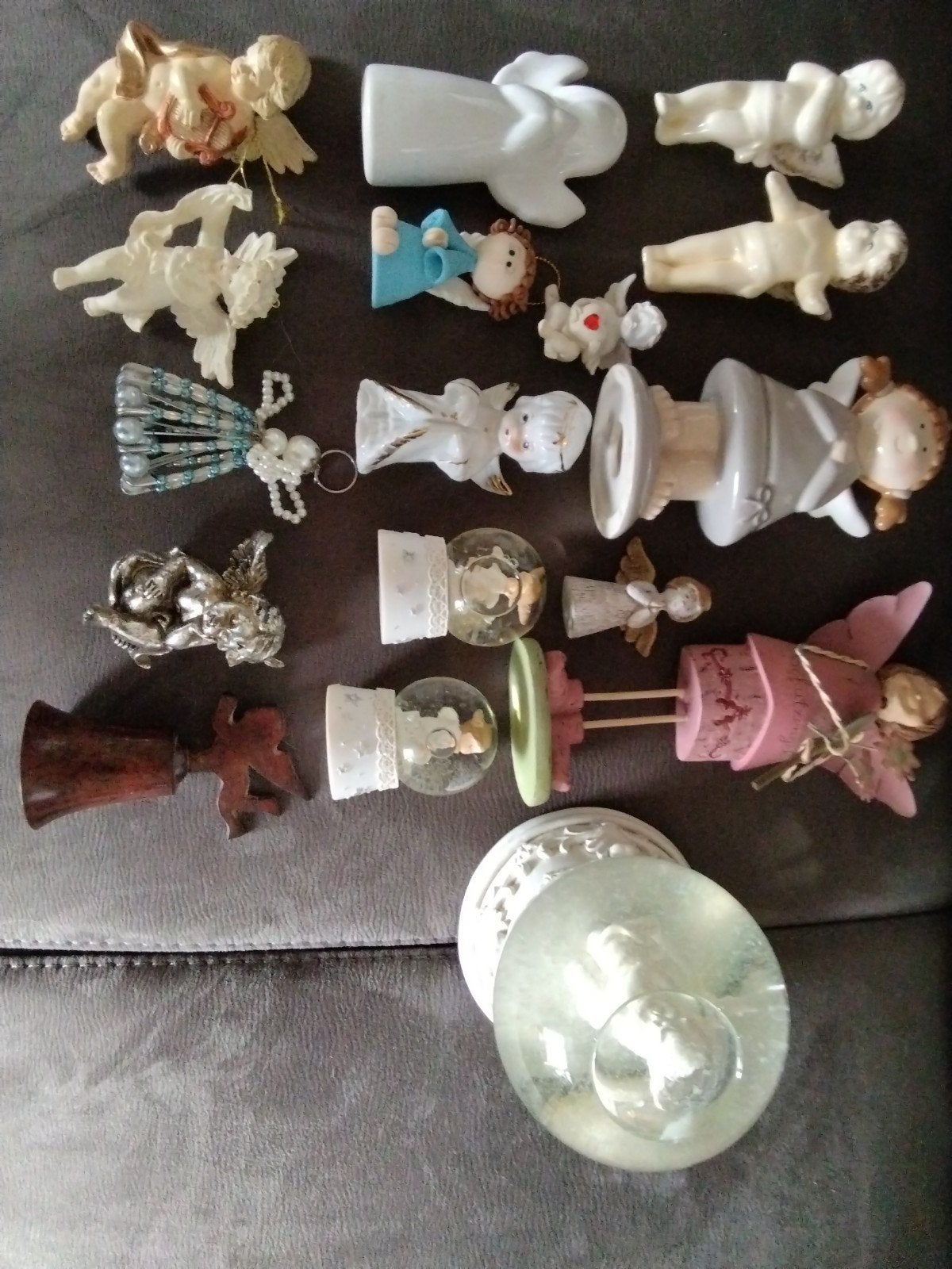 Verzameling van 17 Engelen Beeldjes en Decoraties, Ophalen of Verzenden, Zo goed als nieuw, Religie