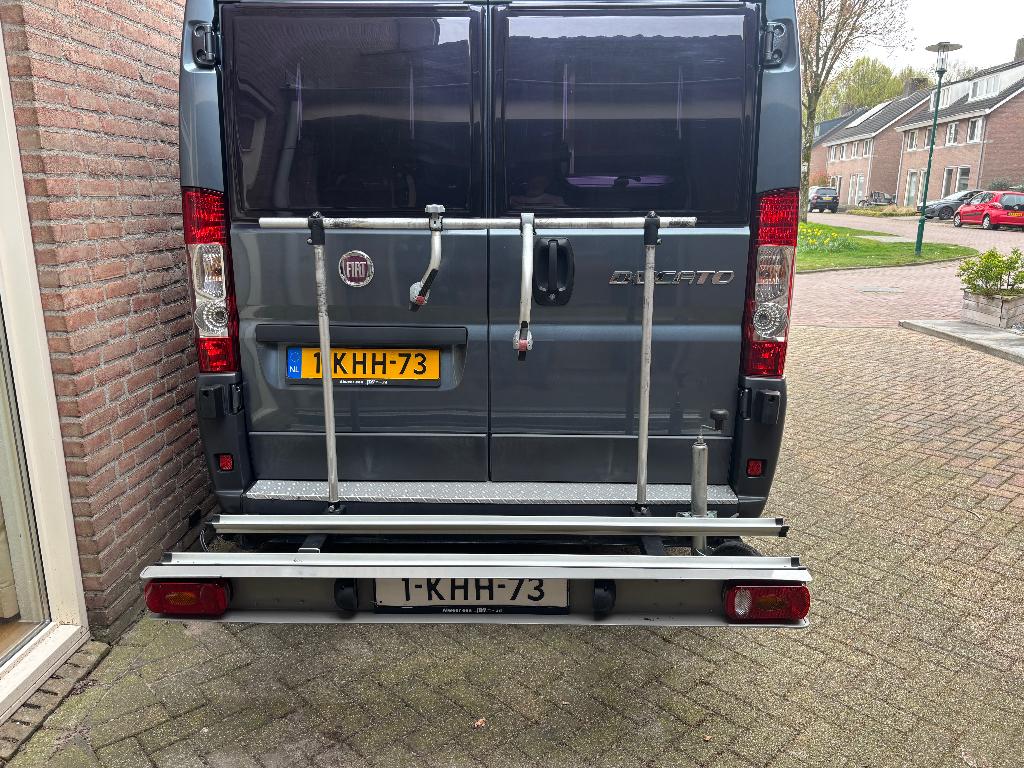 Fietsenrek Camper., Ophalen, Zo goed als nieuw