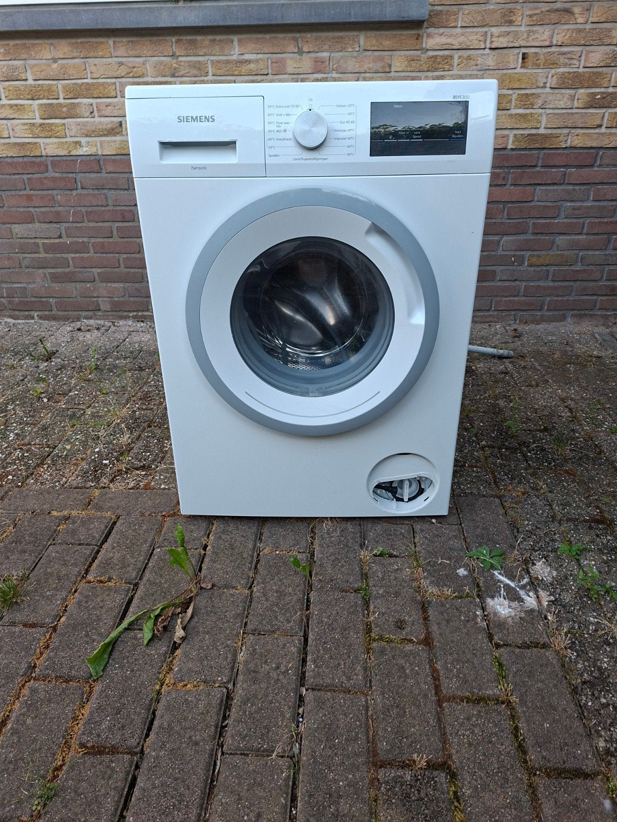 SIEMENS IQ300 Wasmachine - Productiejaar 2022, Ophalen, Energieklasse A of zuiniger, Zo goed als nieuw, Voorlader