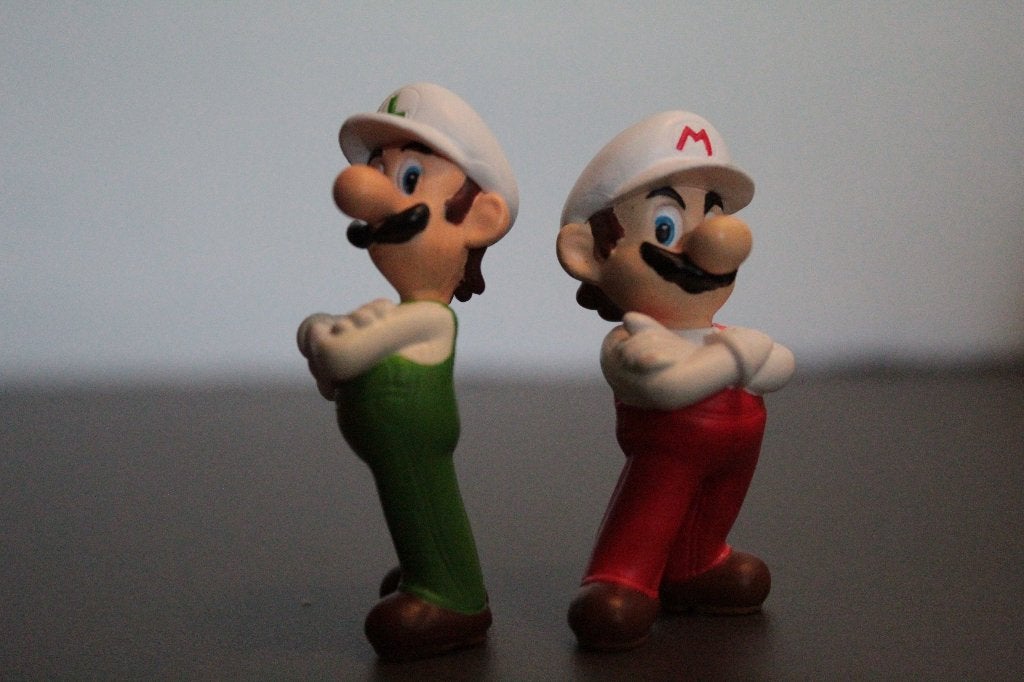 2006 Banpresto DX Sofubi: Fire Mario & Fire Luigi figuurtjes, Verzamelen, Ophalen of Verzenden, Zo goed als nieuw