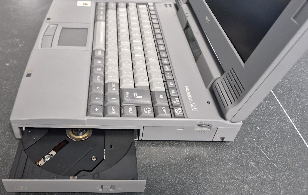 NEC 98 Note LaVie PC-9821 Na12 (Japanse versie), -, -, -, NEC