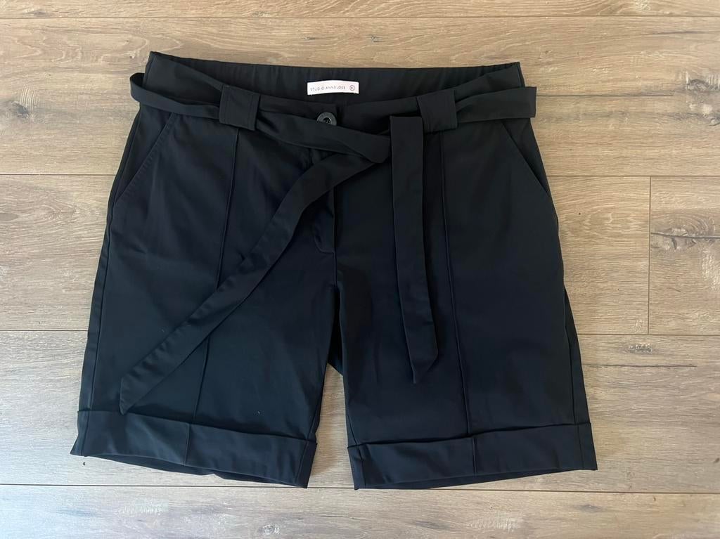 Studio anneloes korte travelstof broek maat XL zwart, Kleding | Dames, Kort, Zwart, Maat 46/48 (XL) of groter, Ophalen of Verzenden