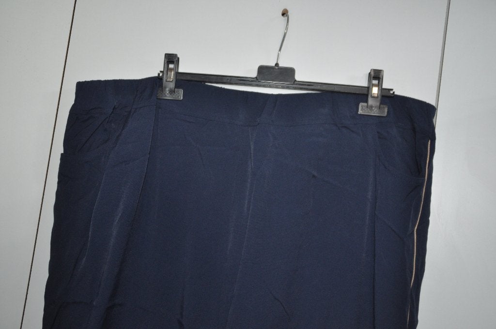 PN3 Mona Lisa Broek Blauw maat 54 beige bies, Kleding | Dames, Ophalen of Verzenden, Zo goed als nieuw, Blauw, Broek of Spijkerbroek