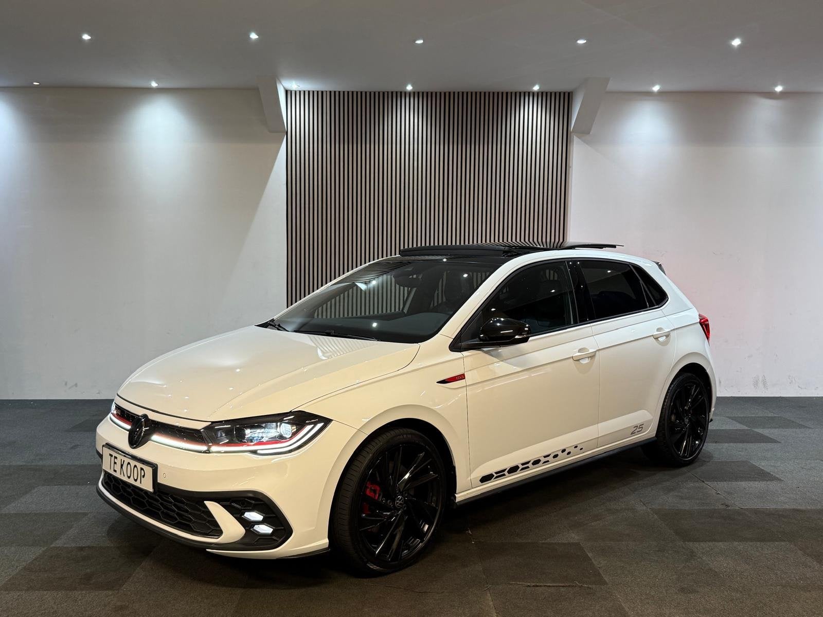 Volkswagen POLO 2.0 TSI GTI 25 Edition Pano l Camera l IQ l, 1272 kg, 15 km/l, Gebruikt, 4 cilinders