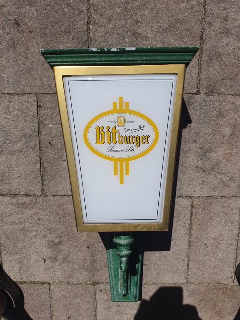 Bitburger Pils Reclame vintage buitenlamp, Verzamelen, Biermerken, Ophalen of Verzenden