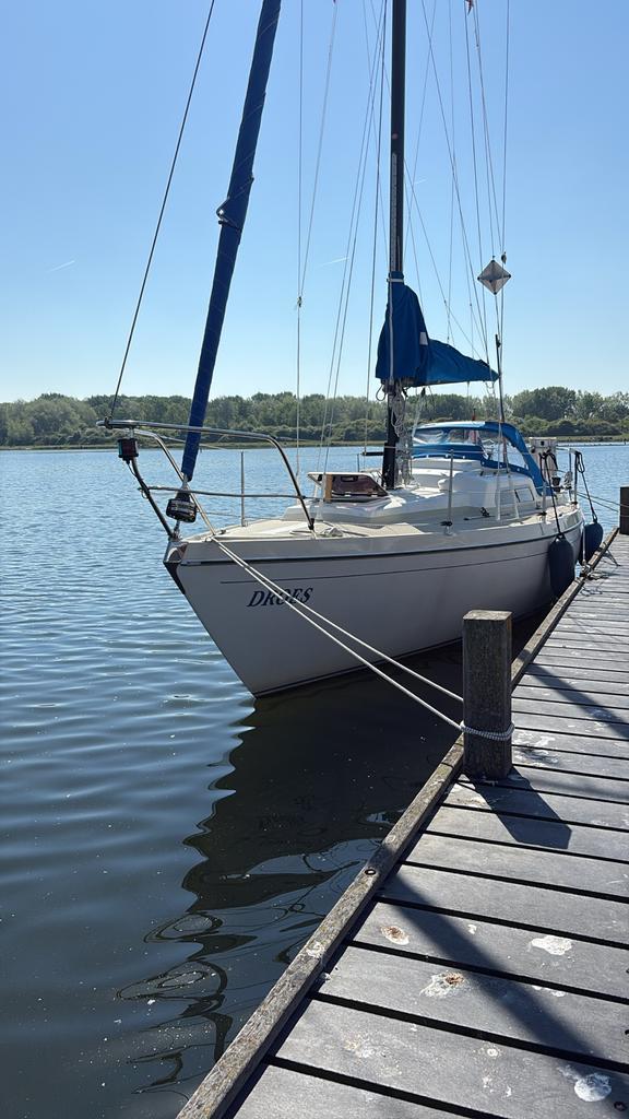 Victoire 822 Zeiljacht - Klaar voor nieuwe avonturen, Watersport en Boten, 3 m, Gebruikt, Binnenboordmotor, Tourjacht of cruiser