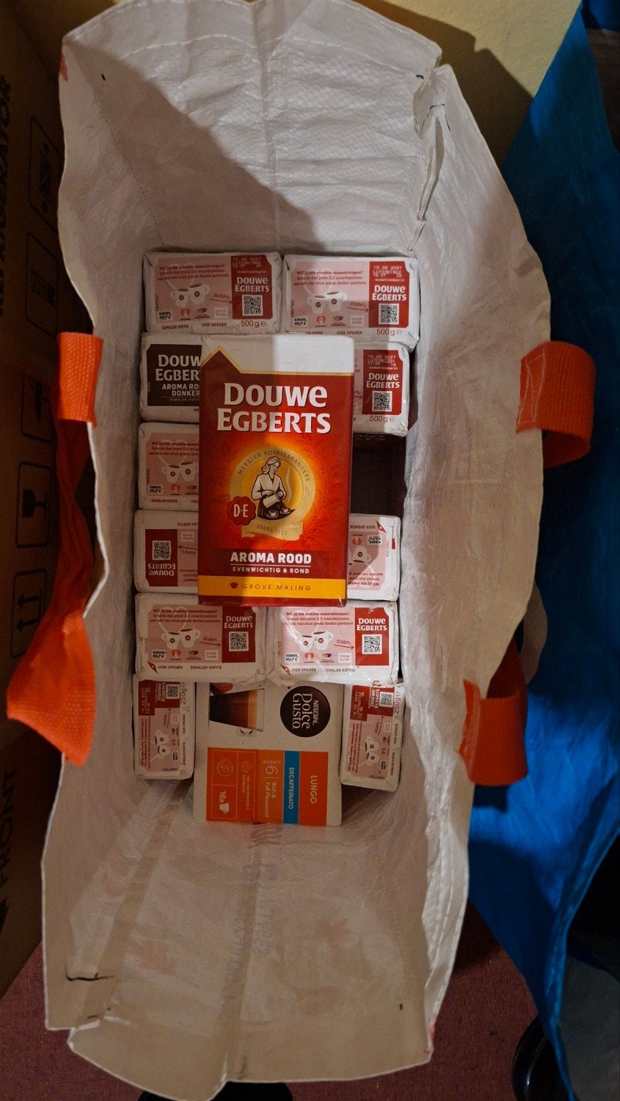Douwe Egberts Aroma Rood en Dolce Gusto Lungo Decaffeinato, Ophalen of Verzenden, Nieuw, Koffiemachine, Gemalen koffie