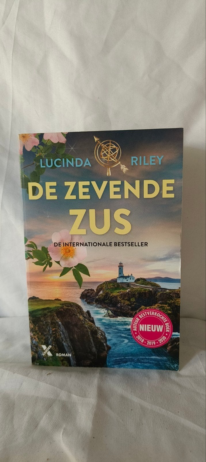 De Zeven Zussen - De zevende zus - Lucinda Riley, Ophalen of Verzenden, Zo goed als nieuw, Lucinda Riley, Nederland