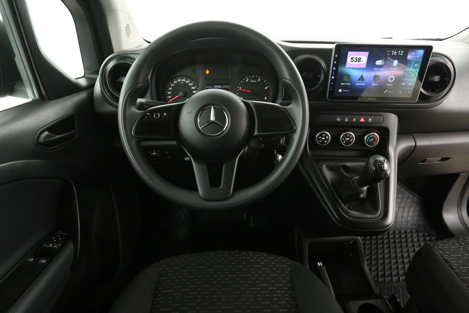 Mercedes-Benz Citan 108 CDI | Airco | Camera | Carplay | Par, Voorwielaandrijving, Stof, Gebruikt, Euro 6