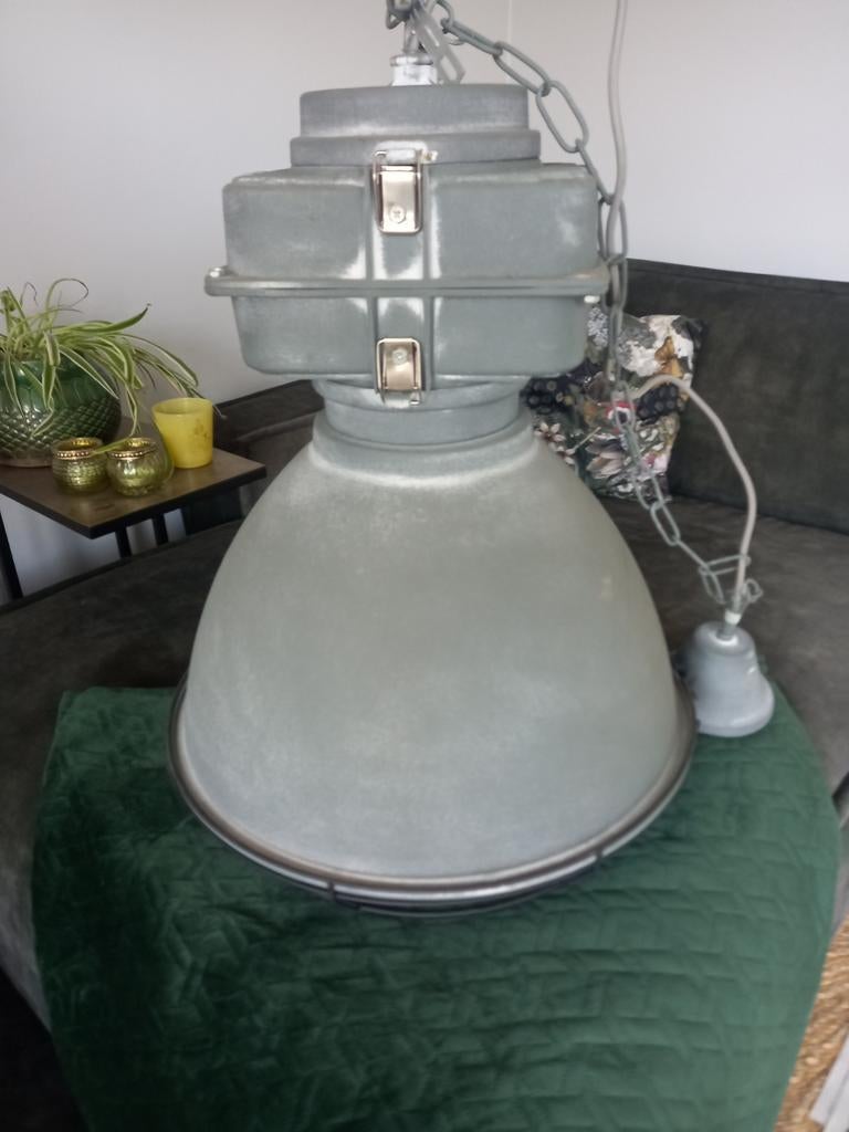 Industriële hanglamp, Ophalen, 50 tot 75 cm