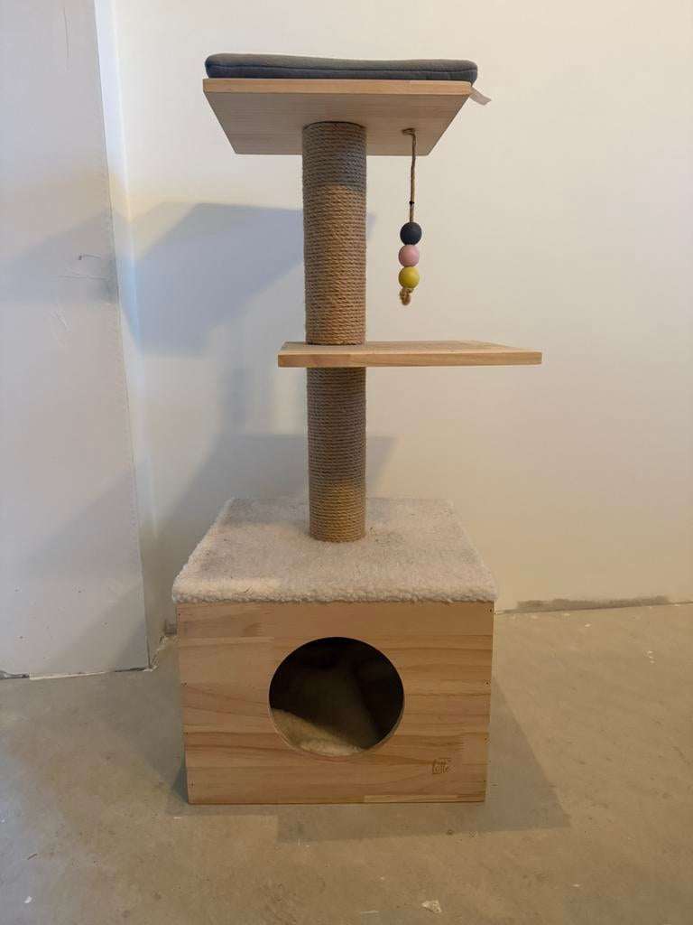 Krabpaal designed by Lotte, Dieren en Toebehoren, Krabmeubelen, Ophalen, Zo goed als nieuw, Krabpaal
