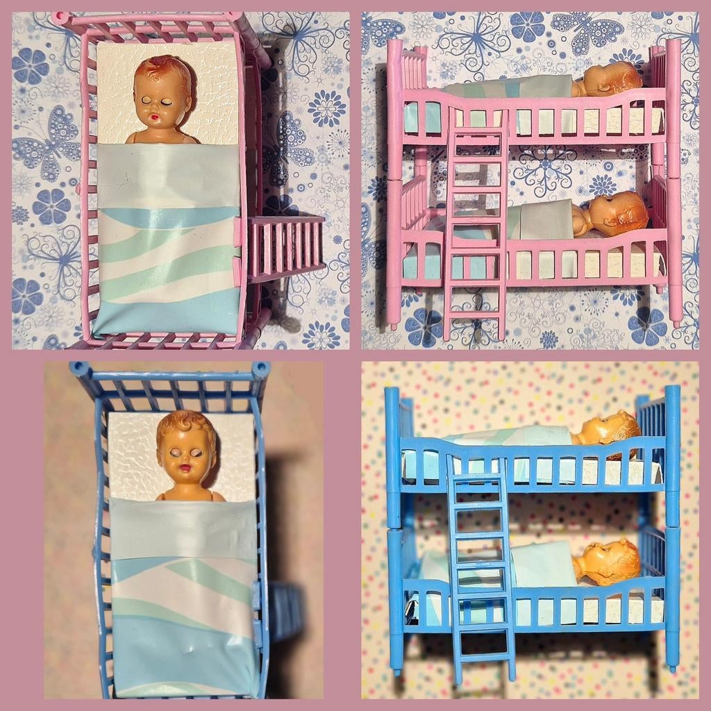 5x vintage poppenhuis stapelbed Oskar Italië met popjes, Ophalen of Verzenden, Zo goed als nieuw, Gebruiksvoorwerp