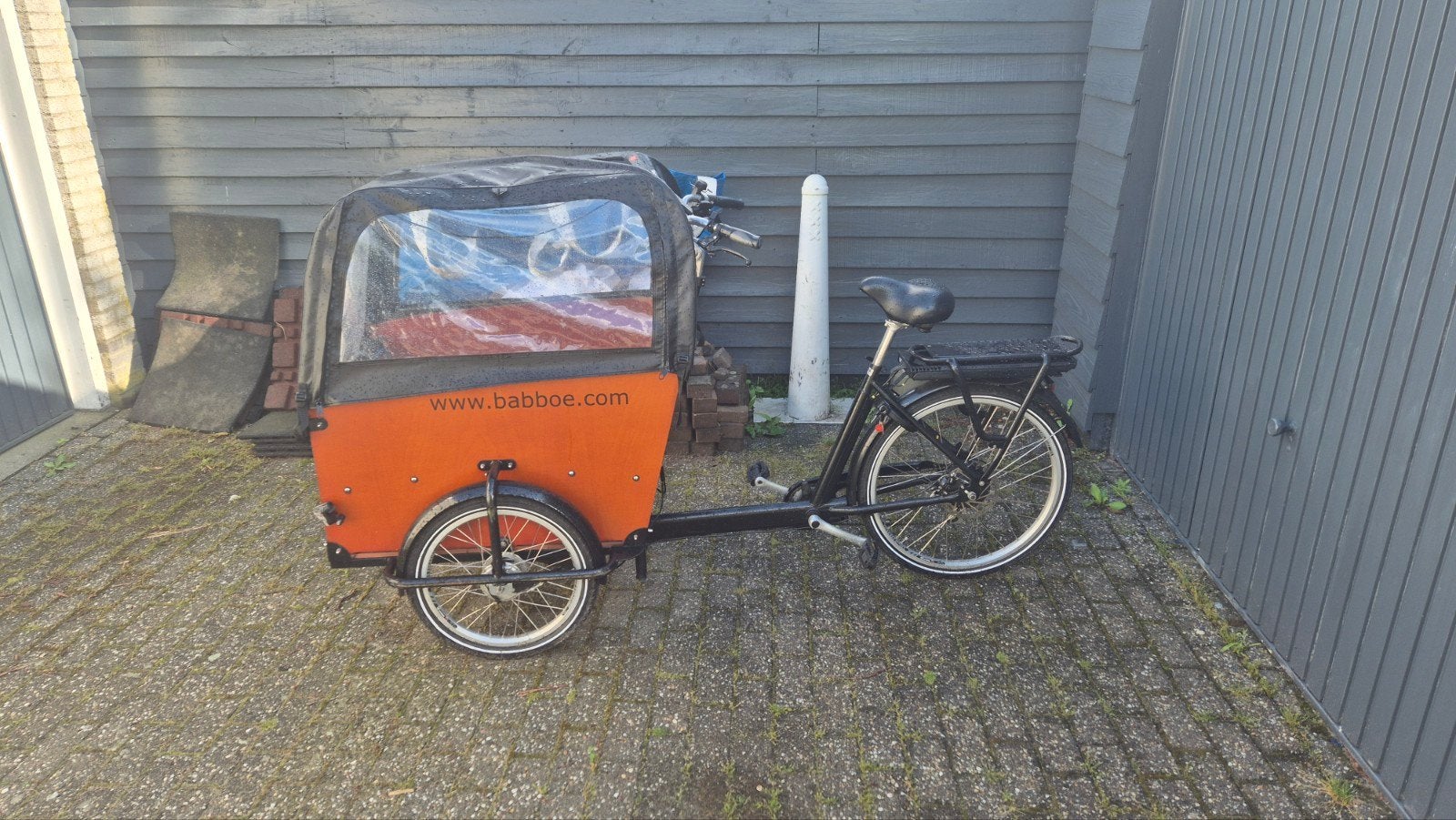 Babboe Big-E Bakfiets - Gecontroleerd en Geüpdatet, Fietsen en Brommers, Fietsen | Bakfietsen, 4 kinderen of meer, Gebruikt, Huif