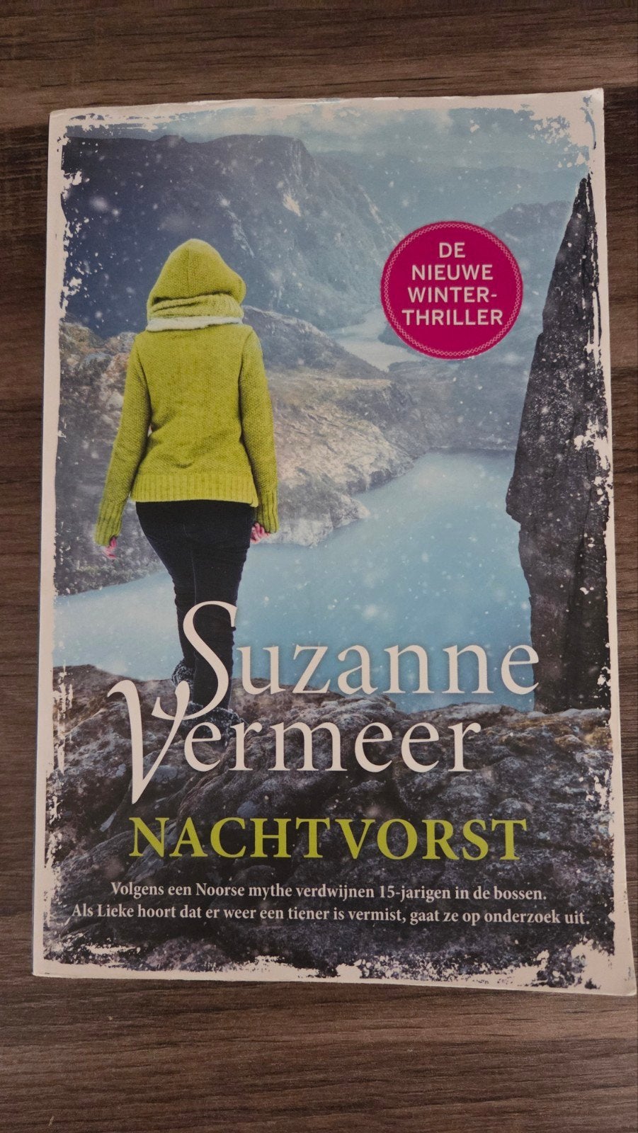 Nachtvorst - Suzanne Vermeer (Winterthriller), Ophalen of Verzenden, Gelezen, Suzanne Vermeer, Nederland