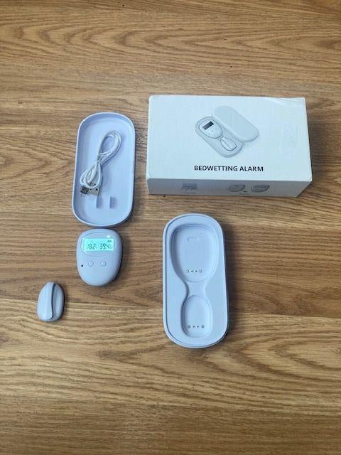Draadloos bedsirene-ondersteunt usb-c opladen-volumeregelaa, Ophalen of Verzenden, Zo goed als nieuw