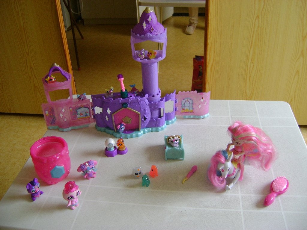 24 del moose set kasteel 52l uit 26 dicht 37h van disney, Ophalen of Verzenden, Zo goed als nieuw, Poppenhuis