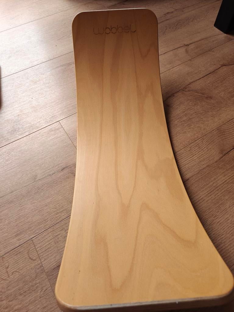 Wobbel Board met geel vilt en kussen, Ophalen, Gebruikt, Jongen of Meisje
