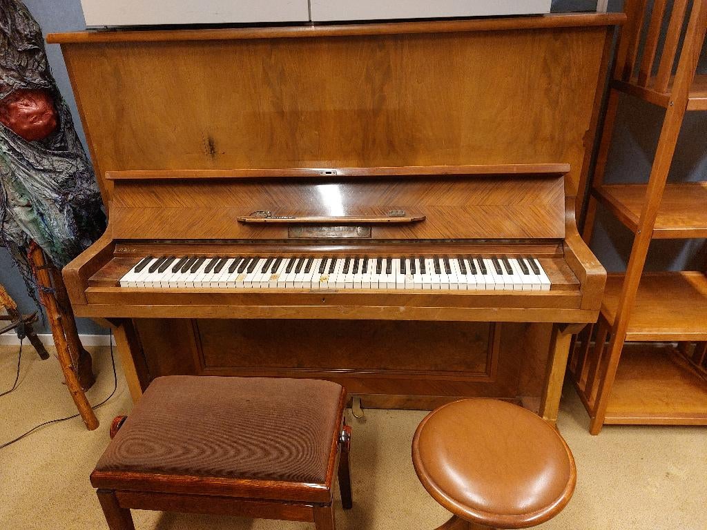 piano Paul Senff Berlin (500030), Muziek en Instrumenten, Ophalen, Gebruikt, Zwart