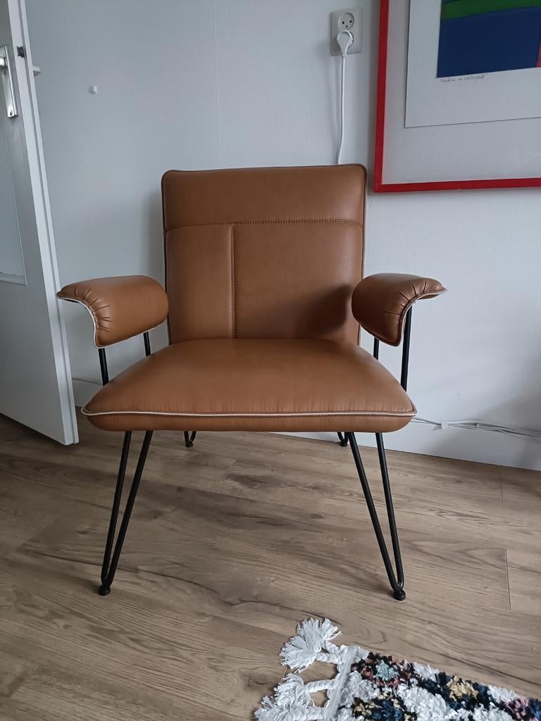 Goossens Fauteuil cognac - Stijlvolle Zitplaats, Huis en Inrichting, Fauteuils, Ophalen, Gebruikt, 75 tot 100 cm, Metaal