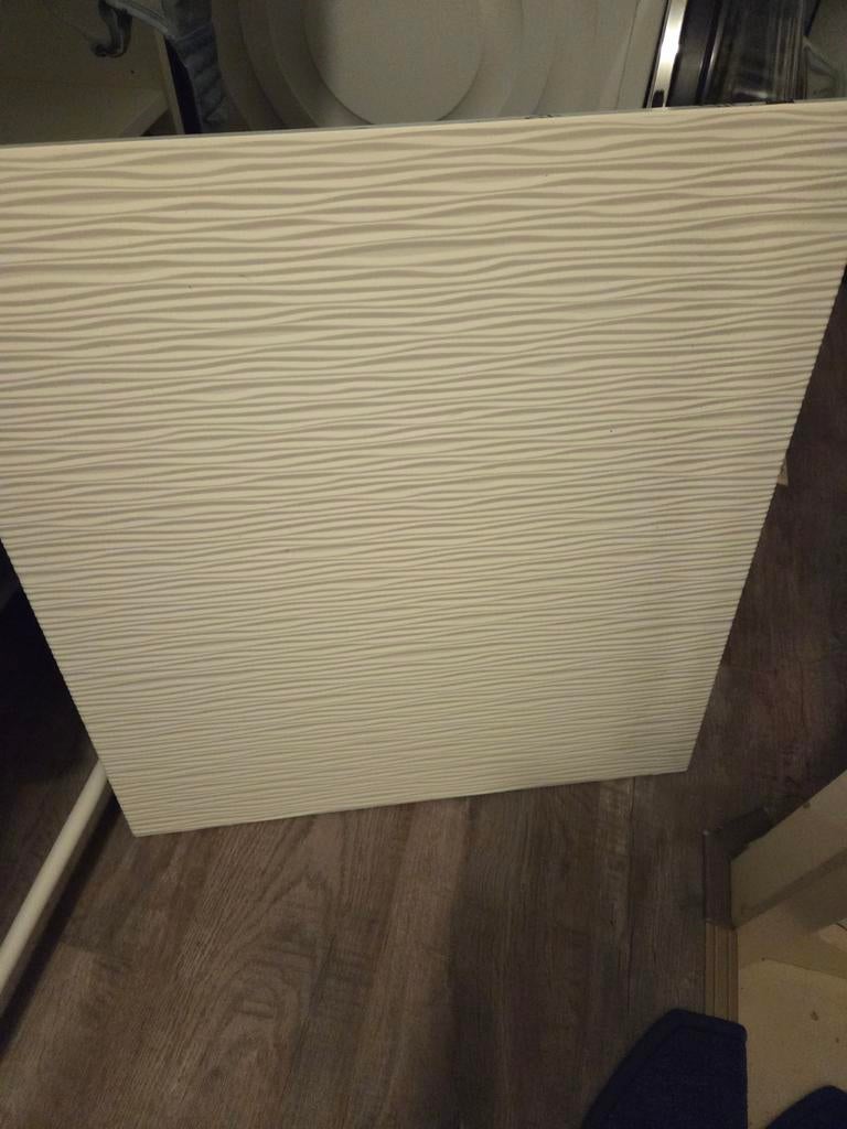 Besta ikea 1 deur wit golfpatroon zgan, Ophalen, 50 tot 100 cm, Zo goed als nieuw, Minder dan 25 cm