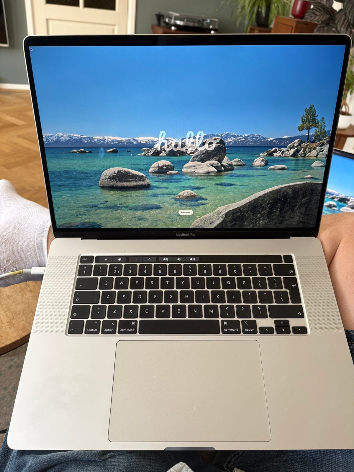 Klaar om te gaan Apple Macbook pro 16 i7 6 core, 16gb 2019, Computers en Software, Apple Macbooks, MacBook Pro, 2 tot 3 Ghz, Qwerty